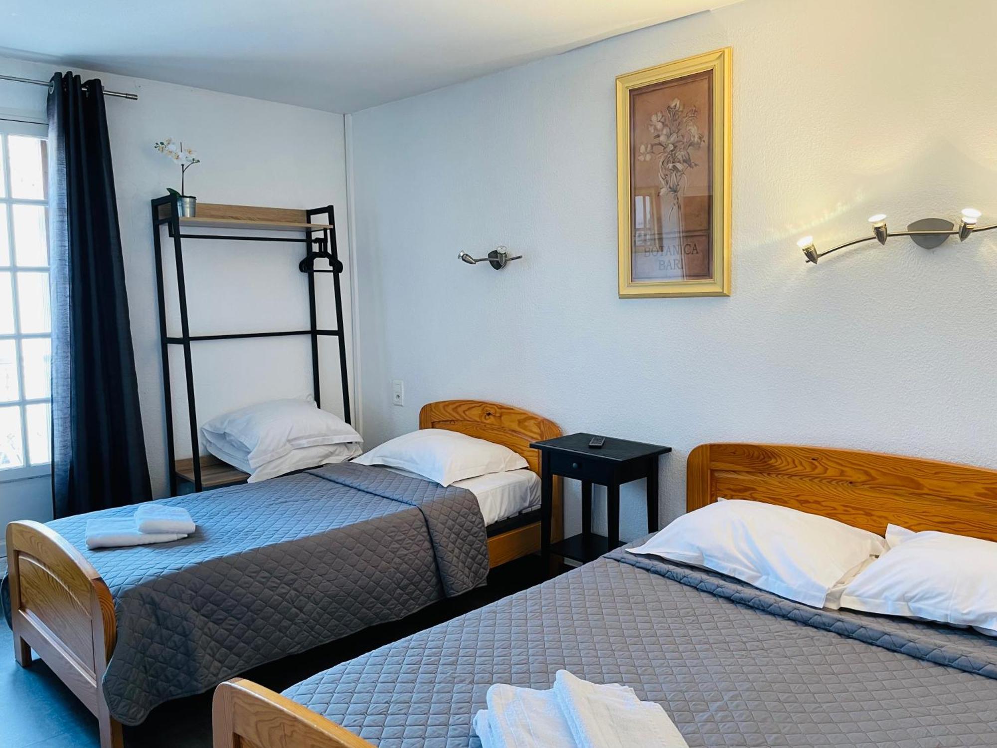 Hotel L'Escale Aigues-Mortes Exterior foto